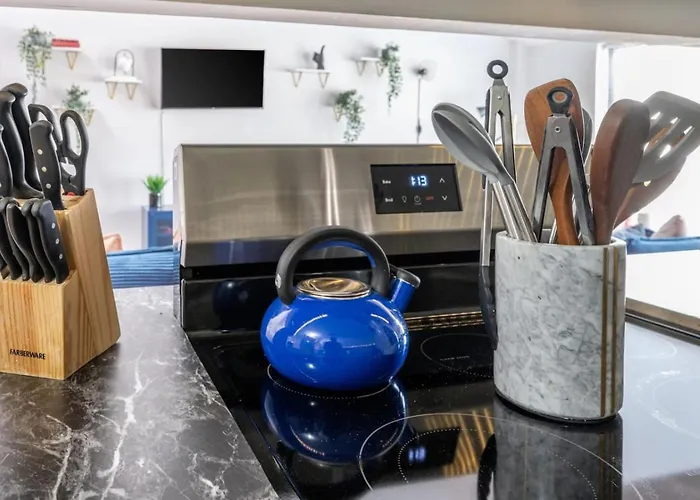 Apartamento Spacious Downtown Penthouse Vintage, Gym & Balcony #3